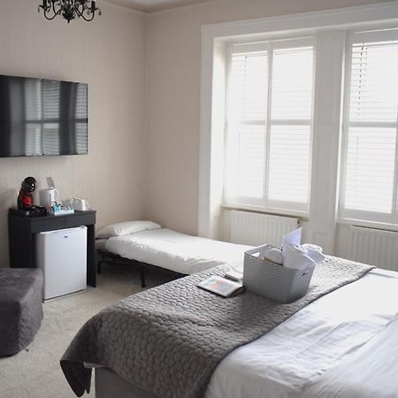 Bed and Breakfast The Ashleigh - Dog Friendly Bournemouth Exterior foto
