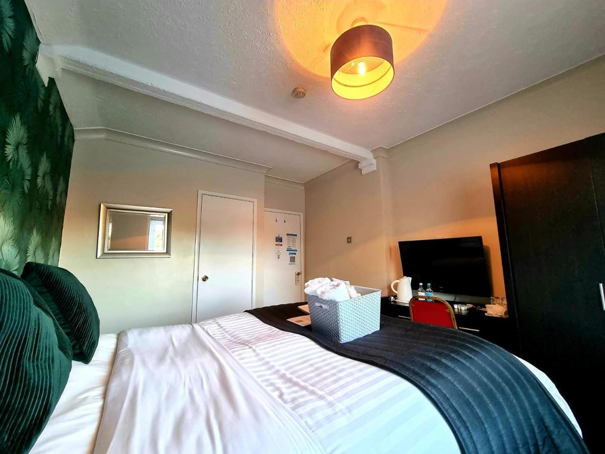 Bed and Breakfast The Ashleigh - Dog Friendly Bournemouth Exterior foto